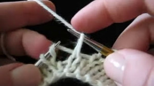 fixing dropped purl stitch