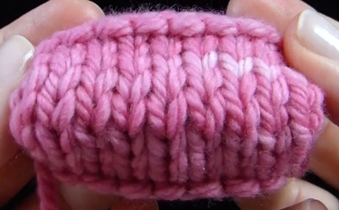Kitchener stitch finished pink yarn